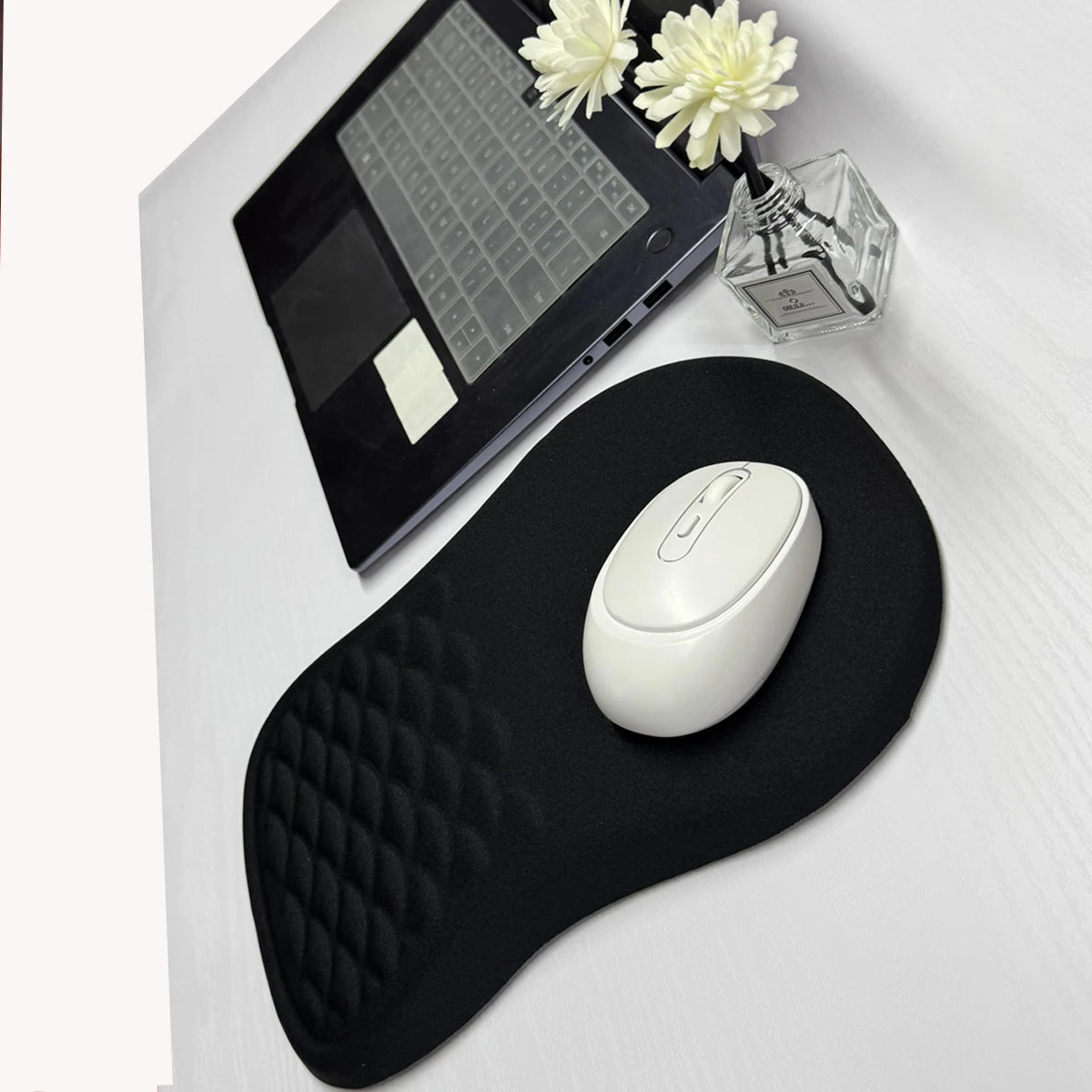 Halloween Ergonomic Mouse Pad with Wrist Support, Designed for Easy and Responsive Mouse Movement with Viscoelastic Foam Cushion
